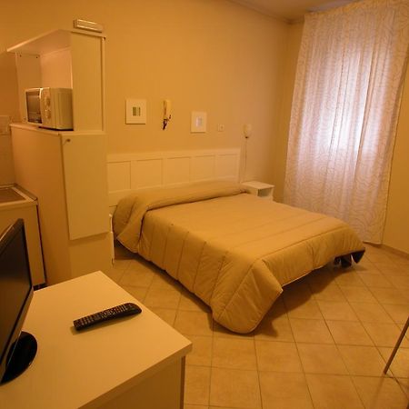 Guest House Roma Prato Værelse billede